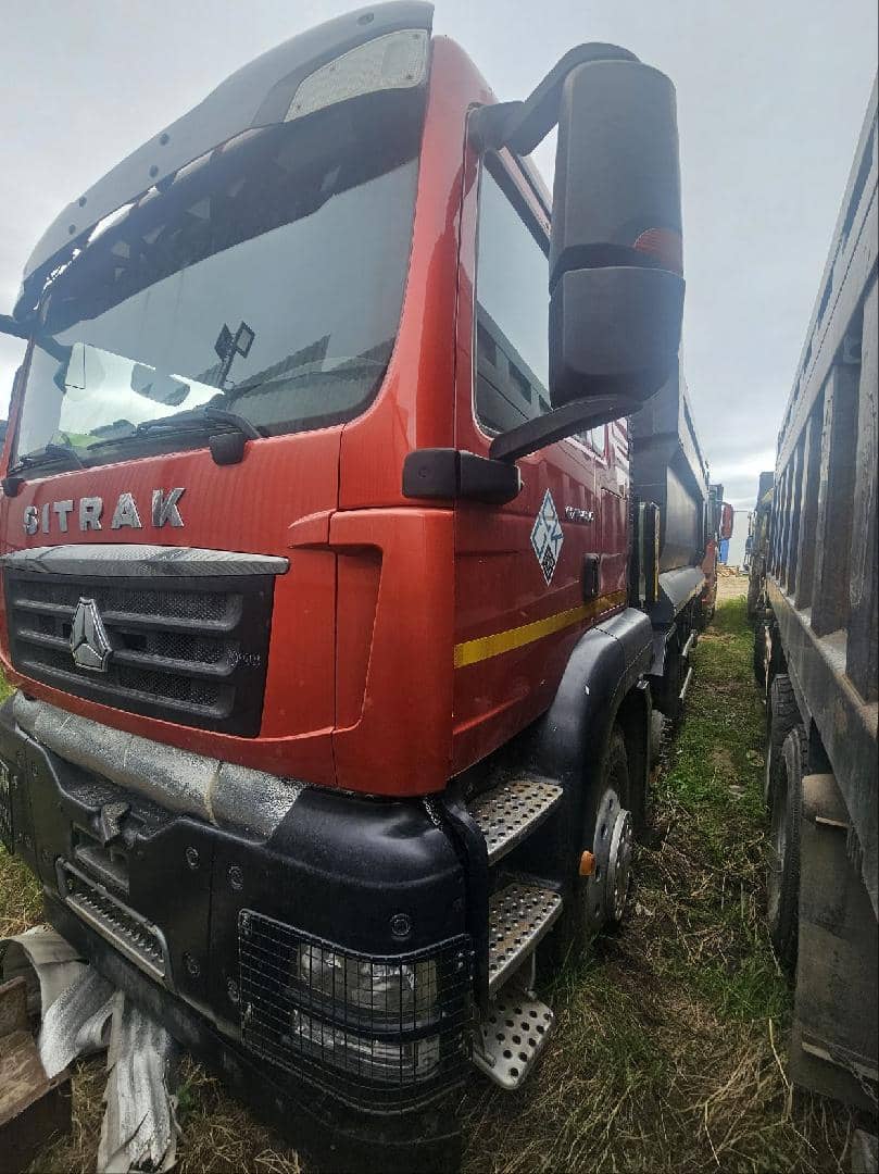 Sitrak ZZ3316V306ME,  97 233 км, 2023 года