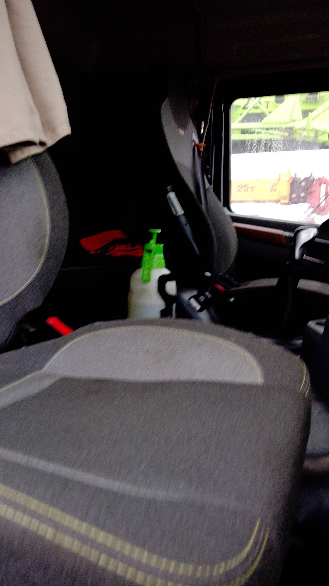 Shacman SX33186V366,  80 387 км, 2024 года в лизинг