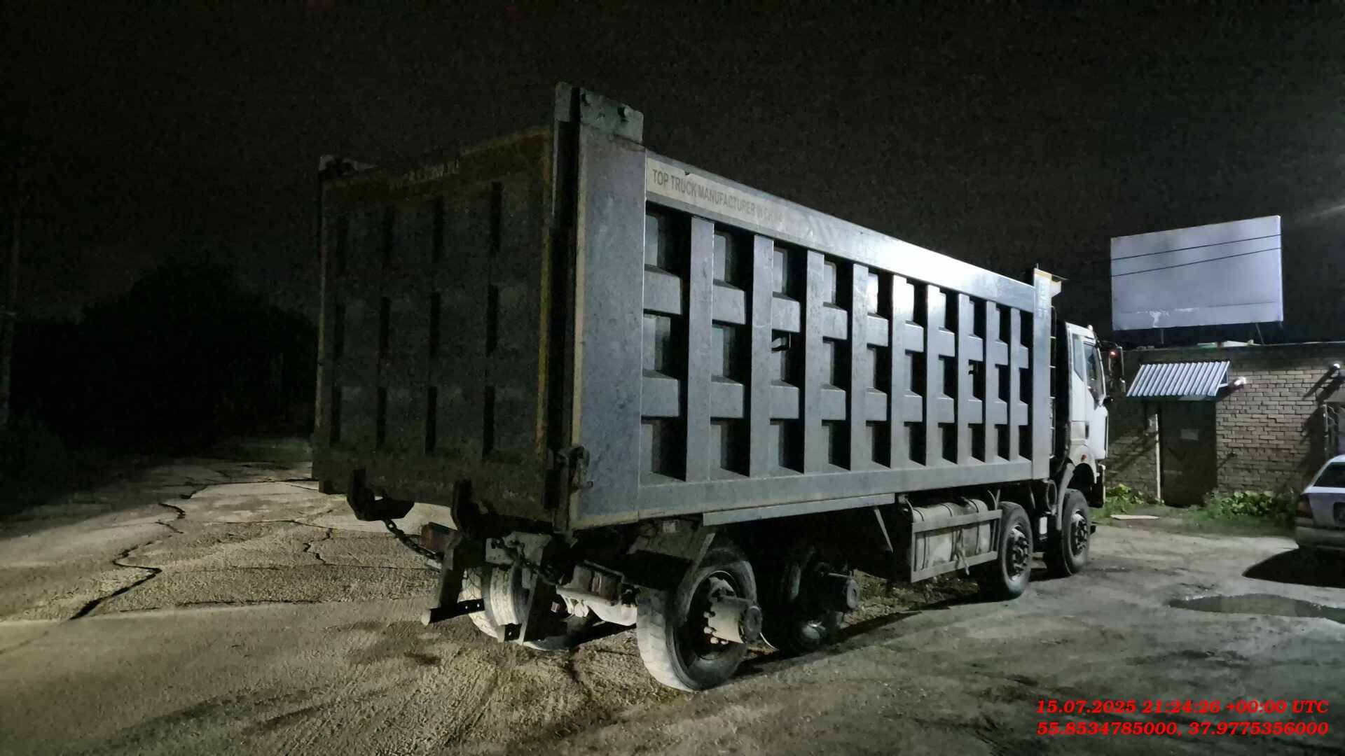 FAW CA3310P66K24T4E5 8х4,  80 493 км, 2023 года в лизинг