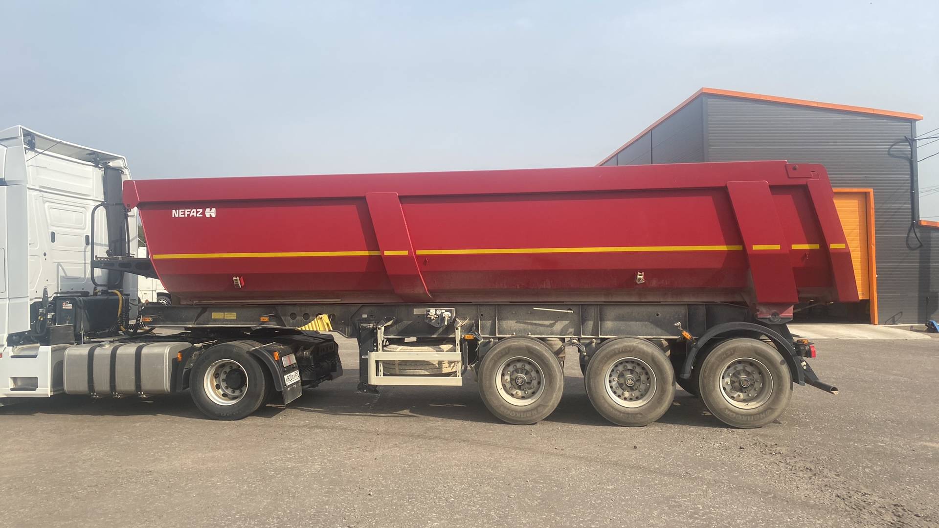 НЕФАЗ Самосвальный 9509-10-30