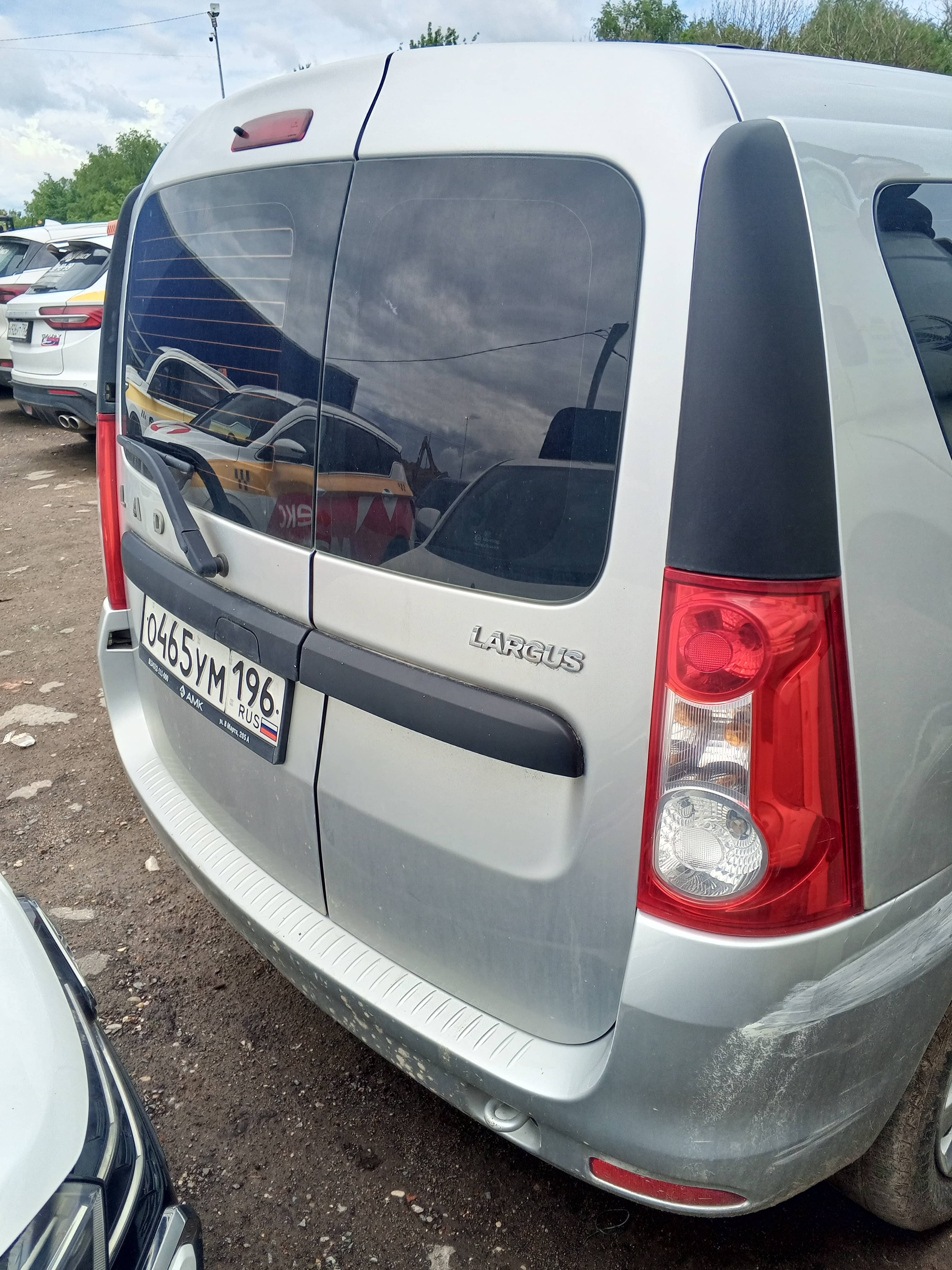 Lada Largus универсал,  98 609 км, 2024 года в лизинг