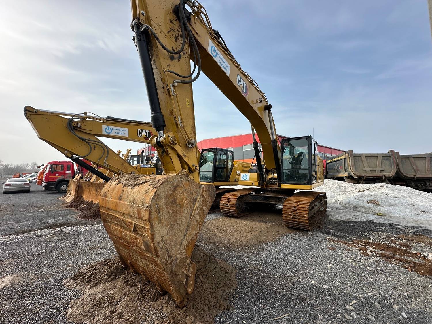 CATERPILLAR 330GC
