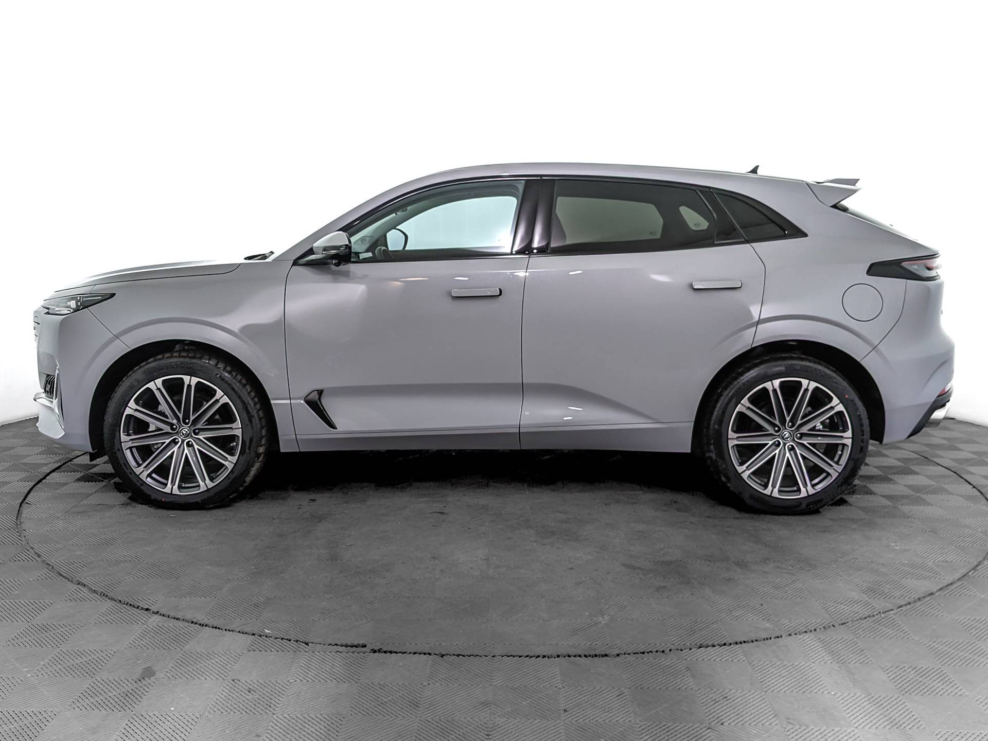 Changan Uni-K Tech 2.0 8AT AWD