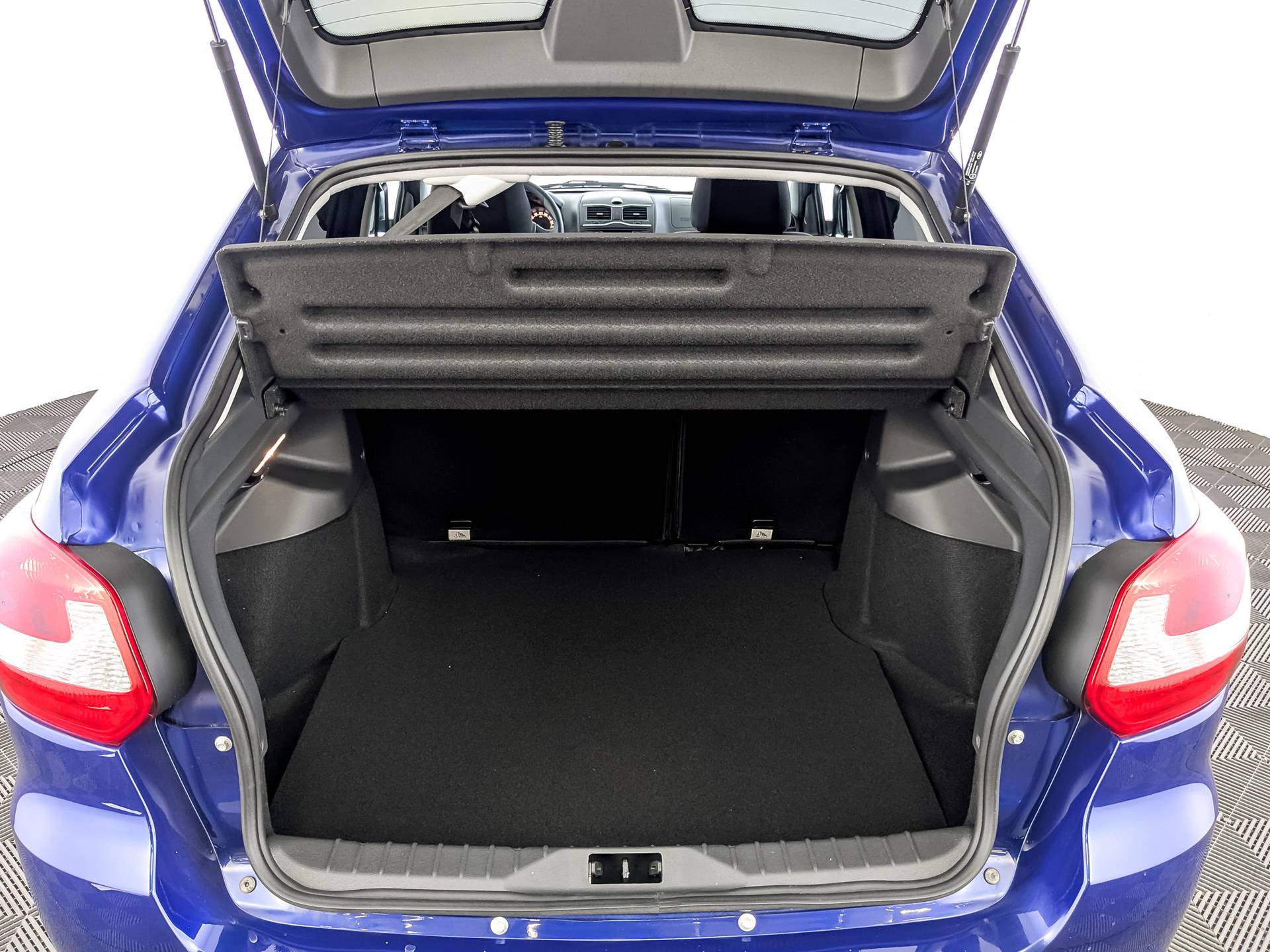 Lada Granta седан Comfort 1.6 106hp 5MT