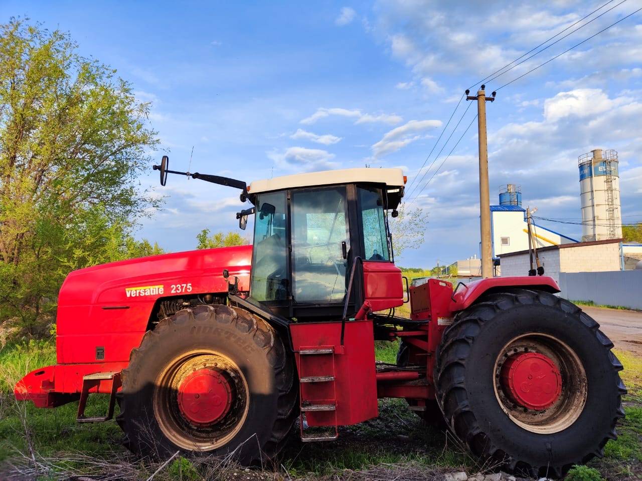 Buhler VERSATILE 2375, 2006 года в лизинг