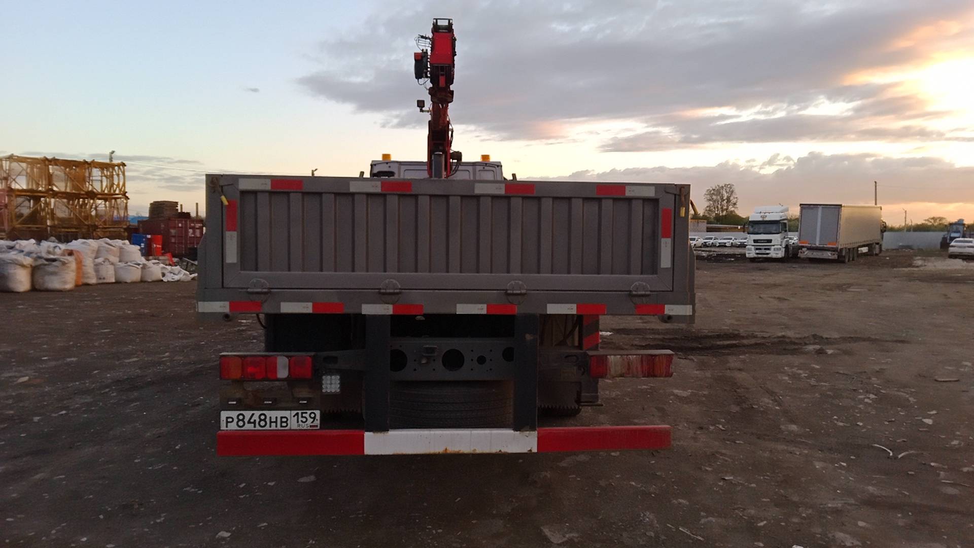 HOWO ZZ5167JSQM561GE1 4х2,  40 274 км, 2024 года в лизинг