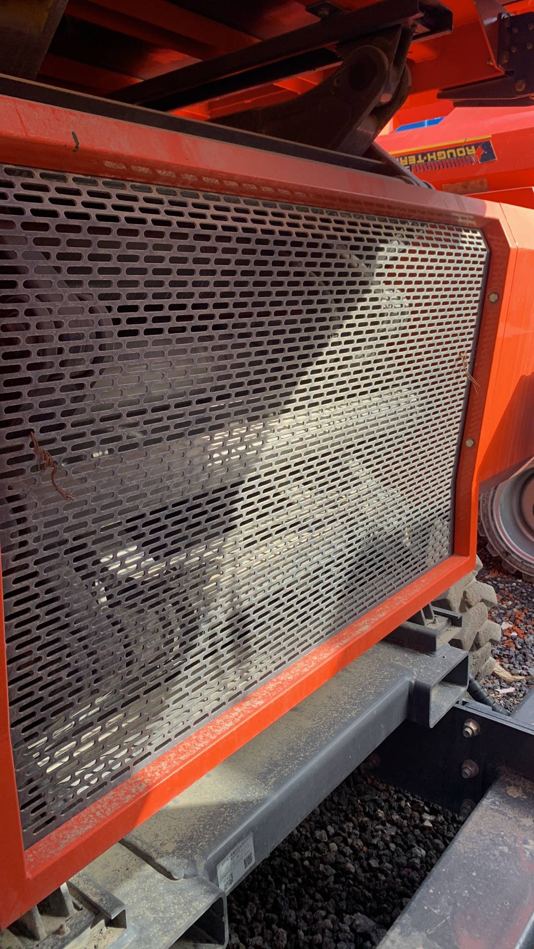 Dingli JCPT1823RTB Самоходный ножничный подъемник,  537 км, 2023 года в лизинг