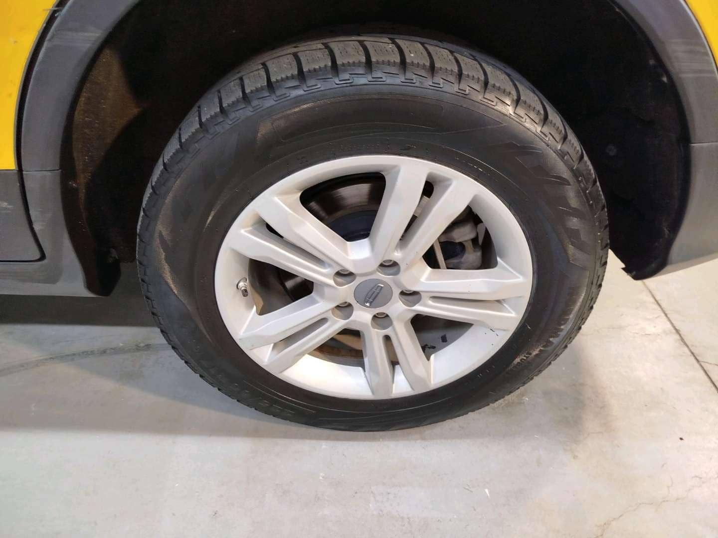 Geely Atlas Pro,  228 798 км, 2023 года в лизинг