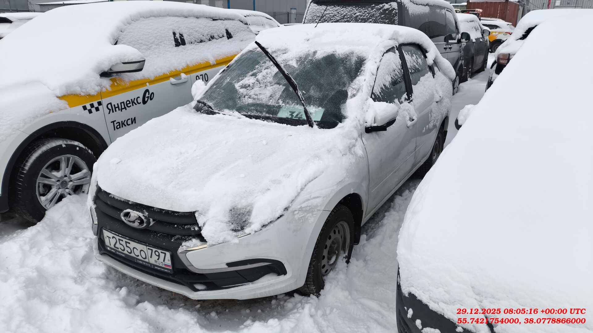 Lada Granta седан,  11 260 км, 2025 года в лизинг