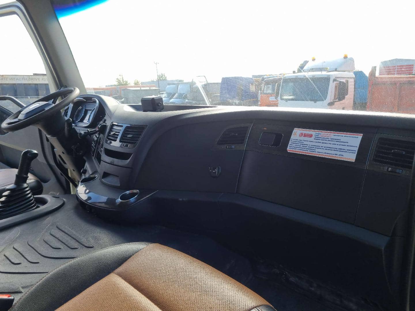 FAW CA3250P66K24L1TE5 6x6,  121 603 км, 2023 года в лизинг