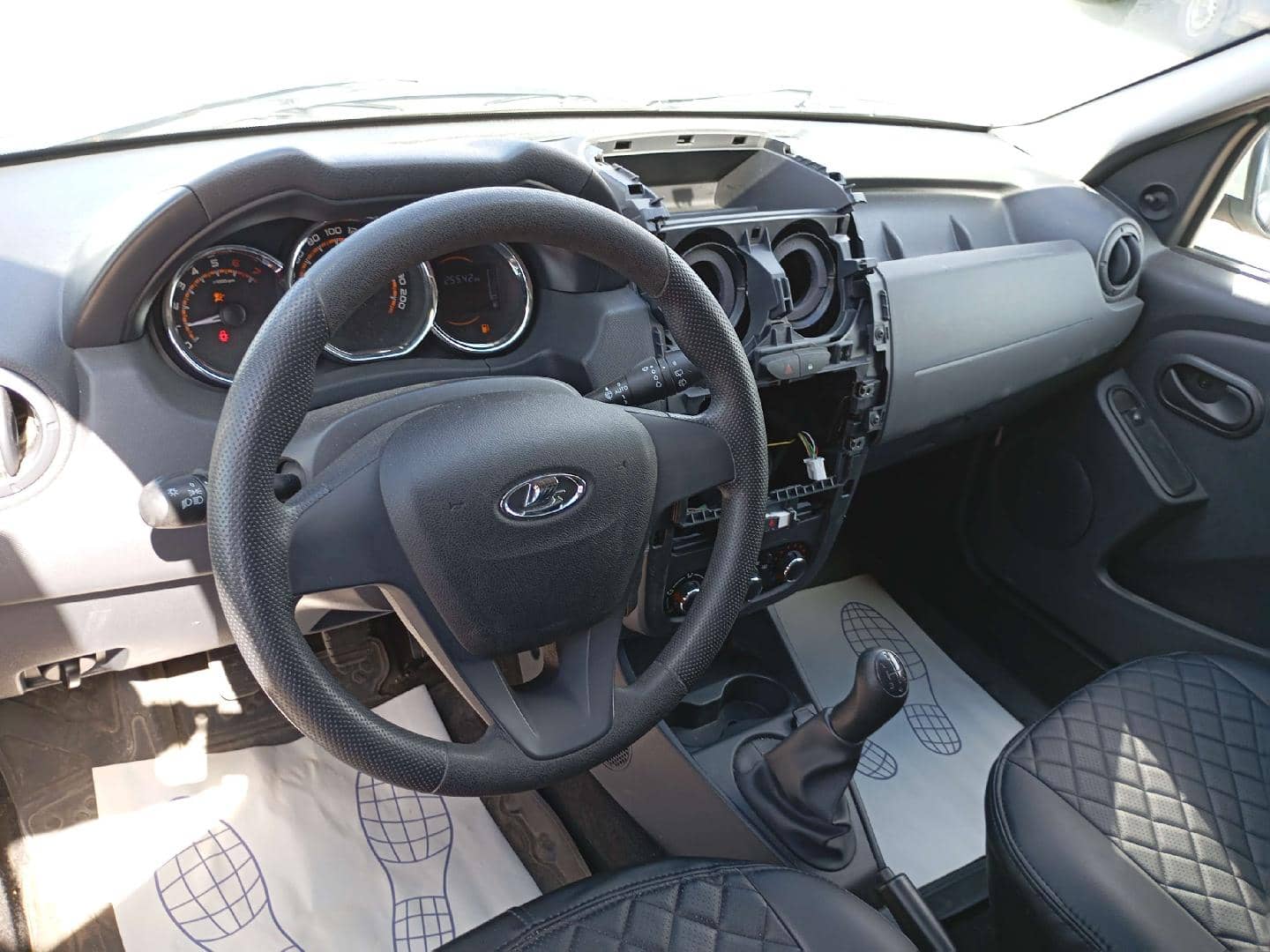 Lada Largus фургон,  25 542 км, 2024 года в лизинг