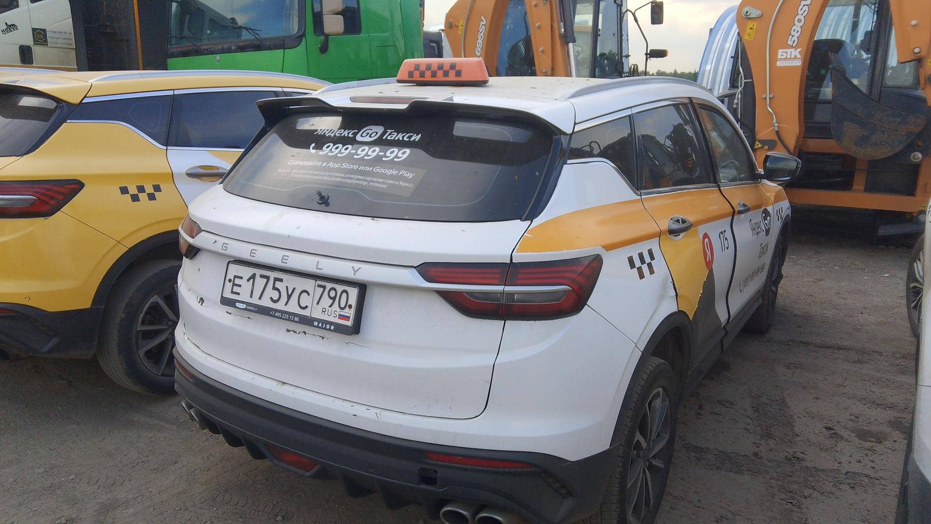 Geely Coolray,  234 265 км, 2023 года в лизинг