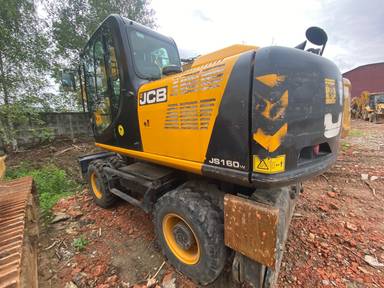 JCB JS160W