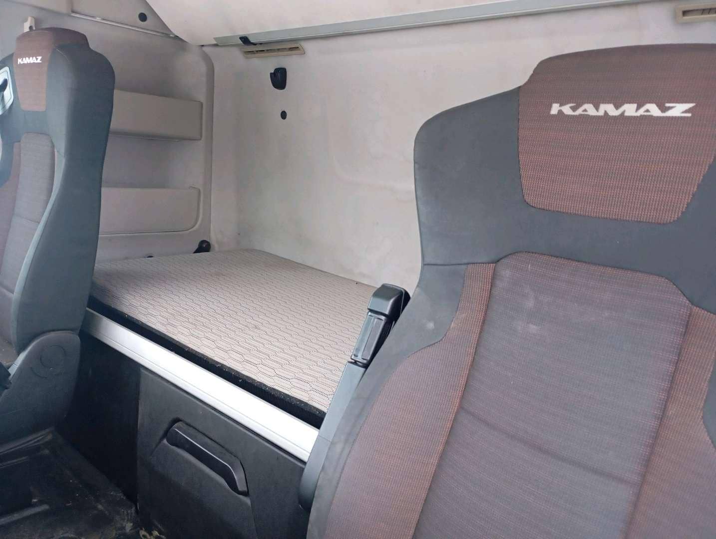 КАМАЗ 54901-92 (M1945),  700 000 км, 2021 года в лизинг