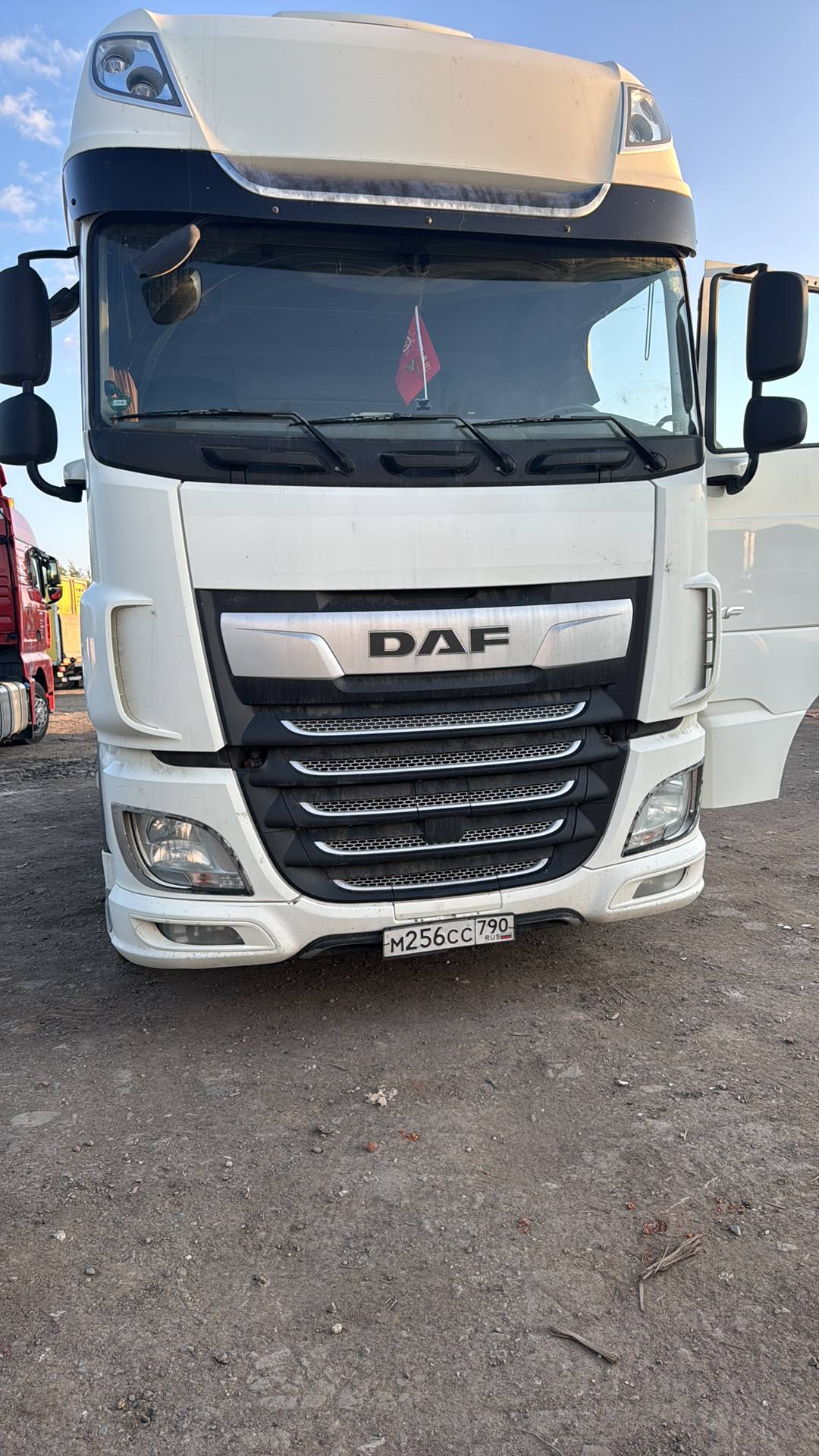 DAF XF 450 FT 4x2 (Space Cab)