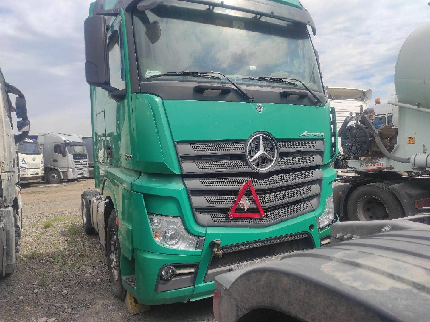 Mercedes-Benz Actros 4 1842 LS 4x2 (BigSpace),  628 107 км, 2019 года