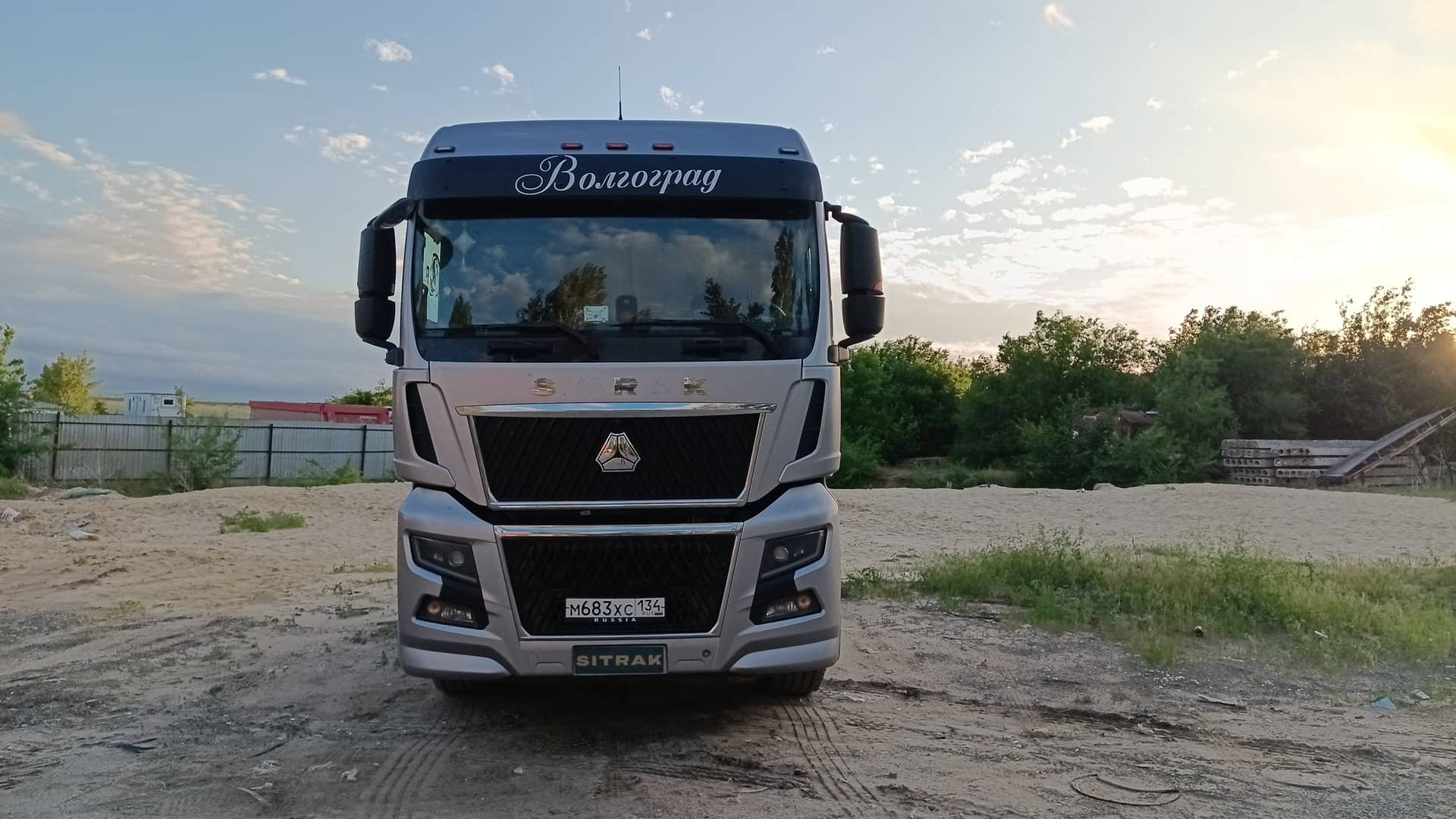 Sitrak C7H MAX ZZ4186V391HE,  316 287 км, 2023 года в лизинг