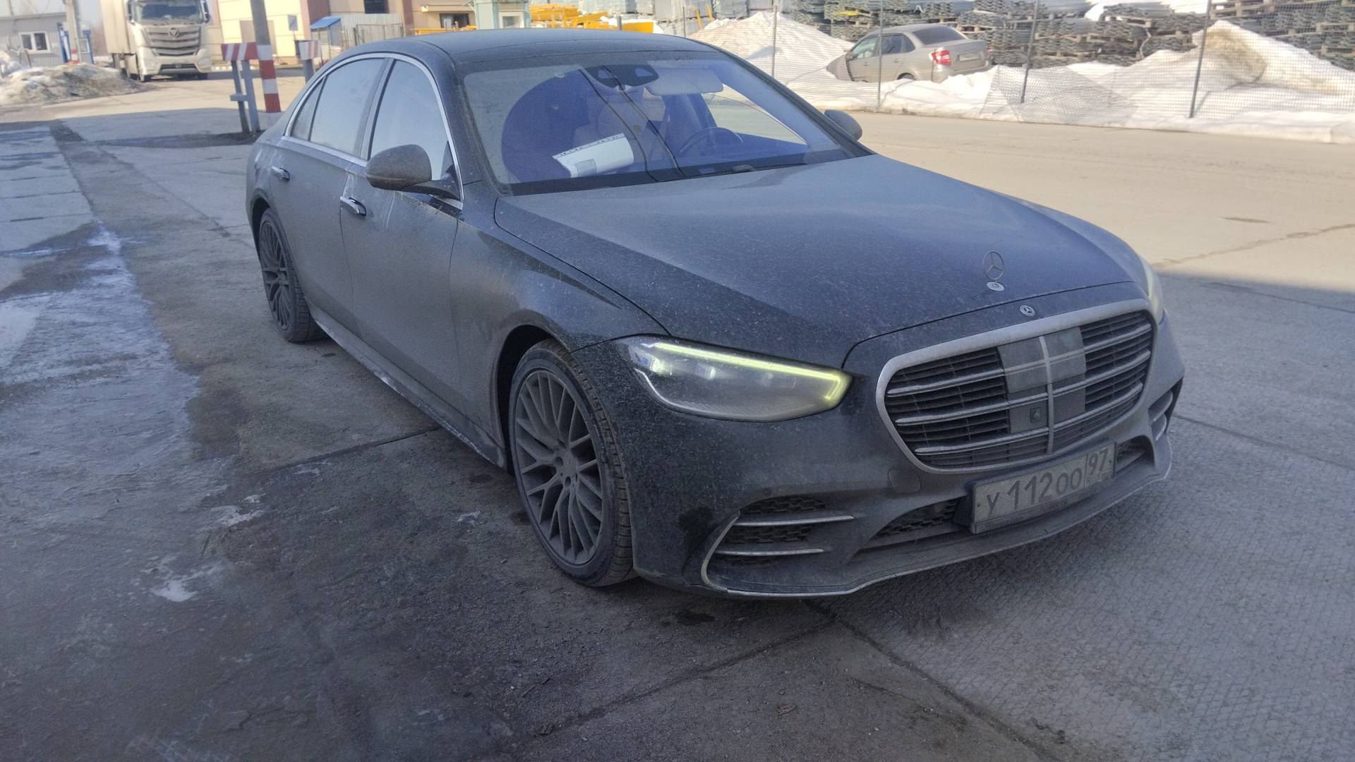 Mercedes-Benz S седан