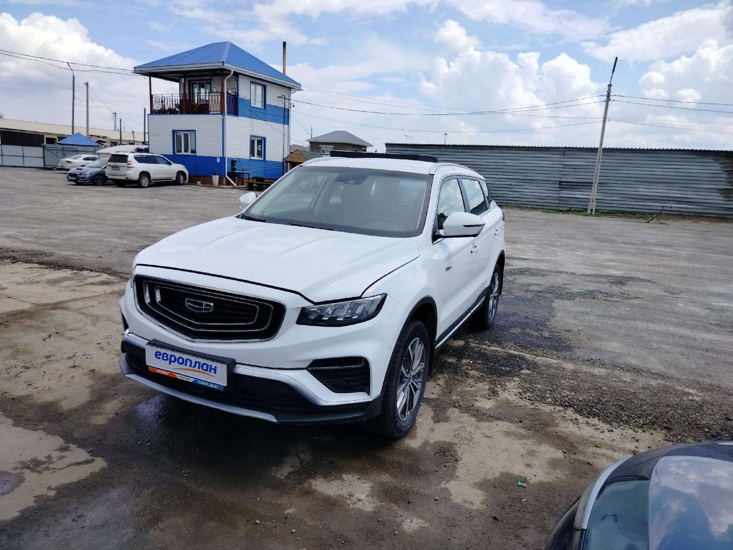 Geely Atlas Pro