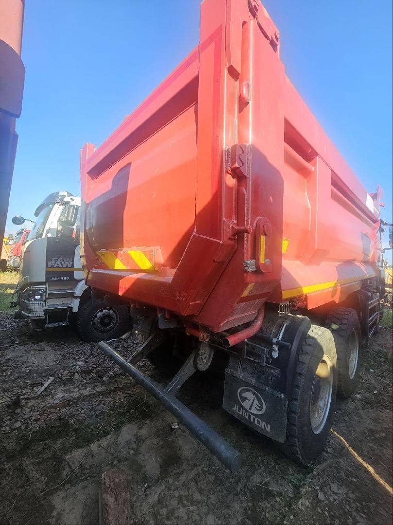 Sitrak ZZ3406V455ME,  94 800 км, 2024 года в лизинг
