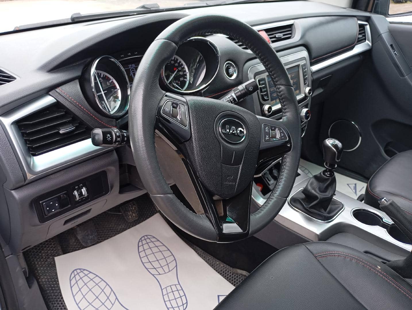 JAC T6,  121 478 км, 2023 года в лизинг