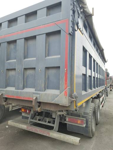 HOWO ZZ3317V386GE1 8х4