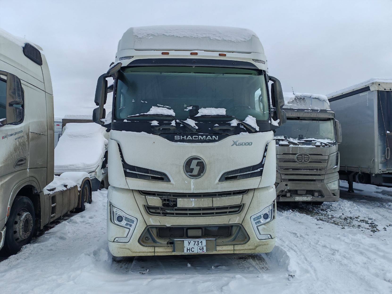 Shacman SX4188YY381,  321 273 км, 2023 года в лизинг