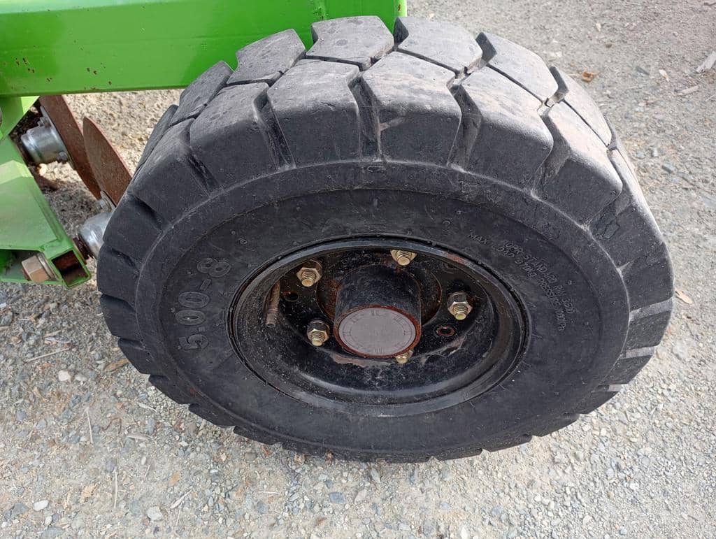 Jilin Kangda Agricultural Machinery 2BXF-27 Многофункциональная рядовая сеялка для посева и внесения удобрений,  2 км, 2022 года в лизинг