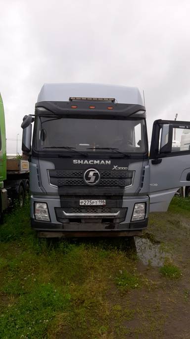 Shacman SX42584W324C