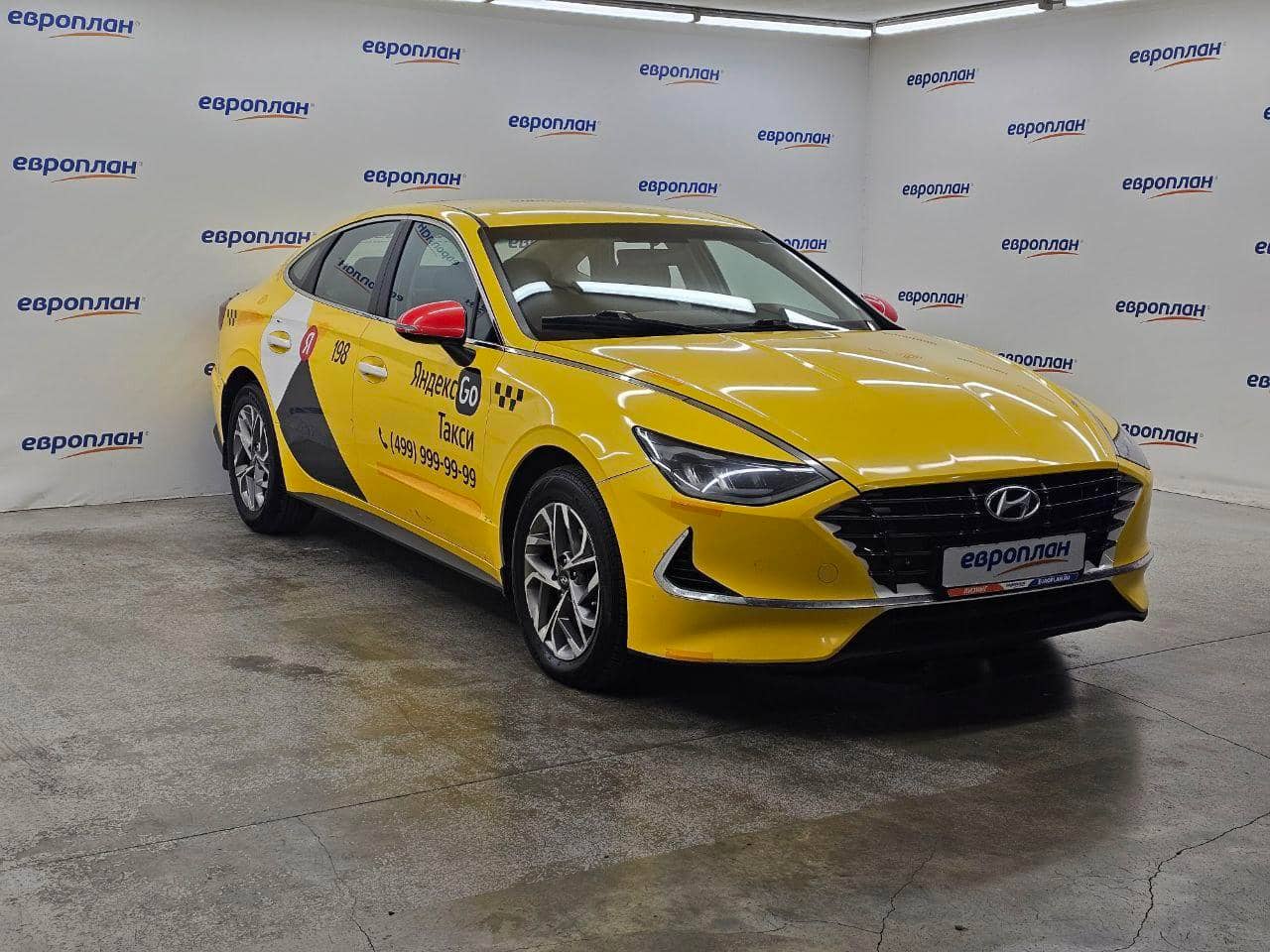 Hyundai Sonata,  239 020 км, 2021 года в лизинг