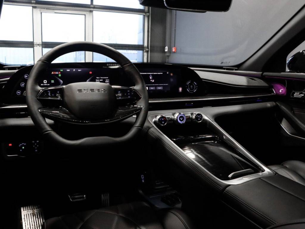 EXEED RX Флагман 2.0Т АТ полный привод (Flagship)