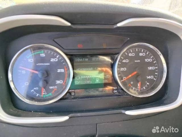FAW CA3250P66K24T1E5 6х4,  130 404 км, 2022 года в лизинг