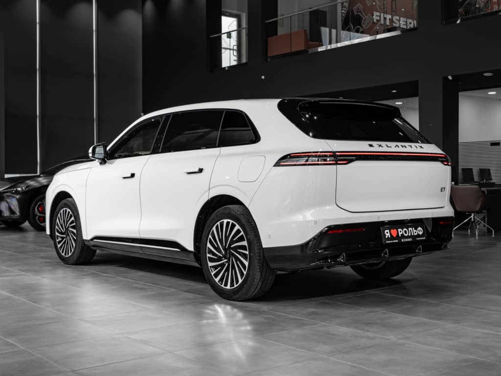 EXEED Exlantix ET 1.5T+40KWh AWD TOP BL