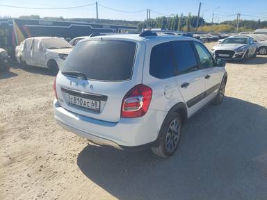 Lada Granta Cross