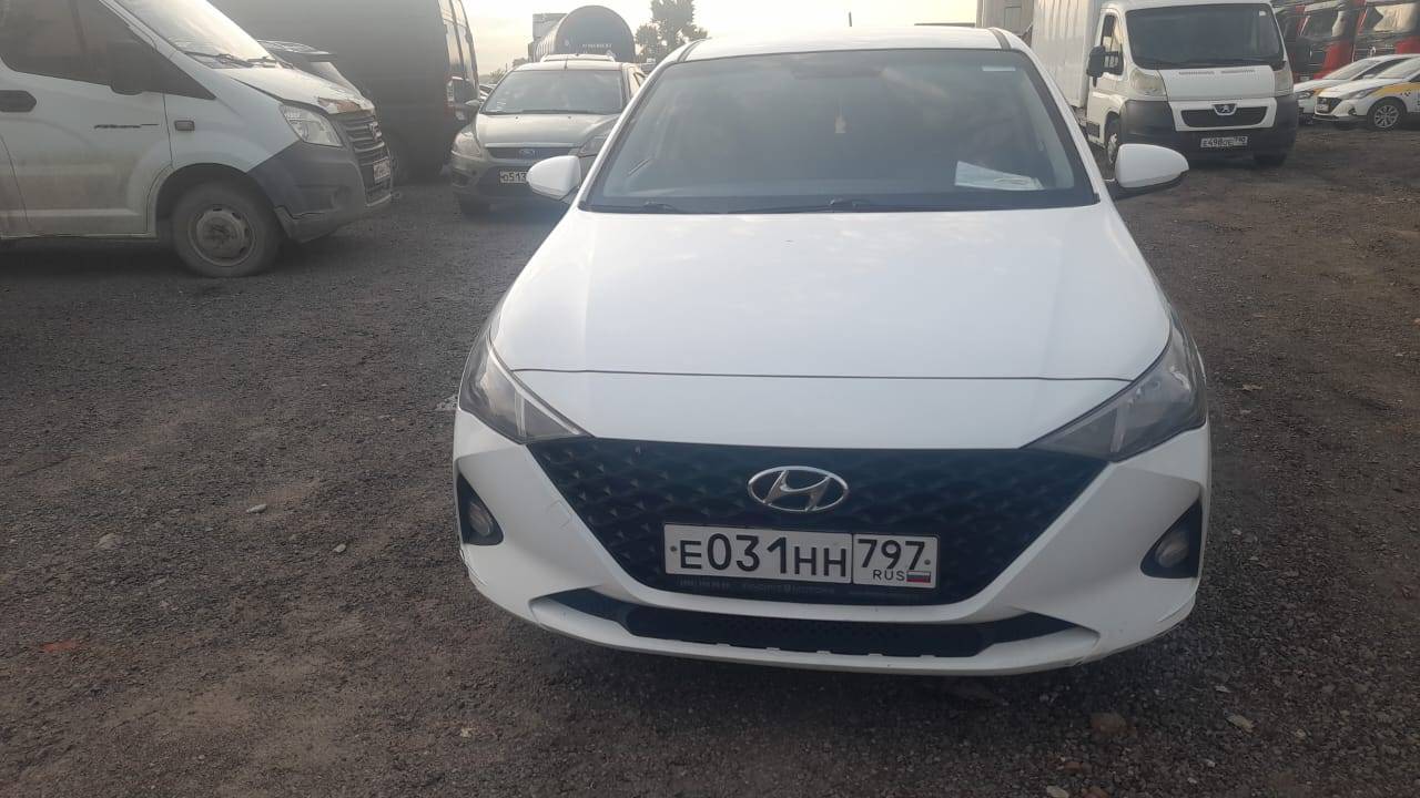 Hyundai Solaris,  188 241 км, 2021 года в лизинг