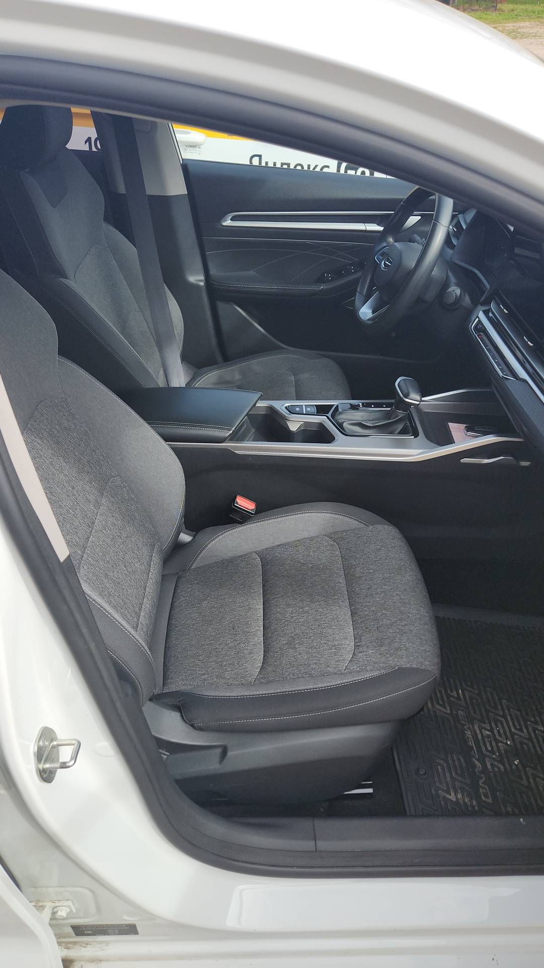 Geely Emgrand,  209 726 км, 2023 года в лизинг
