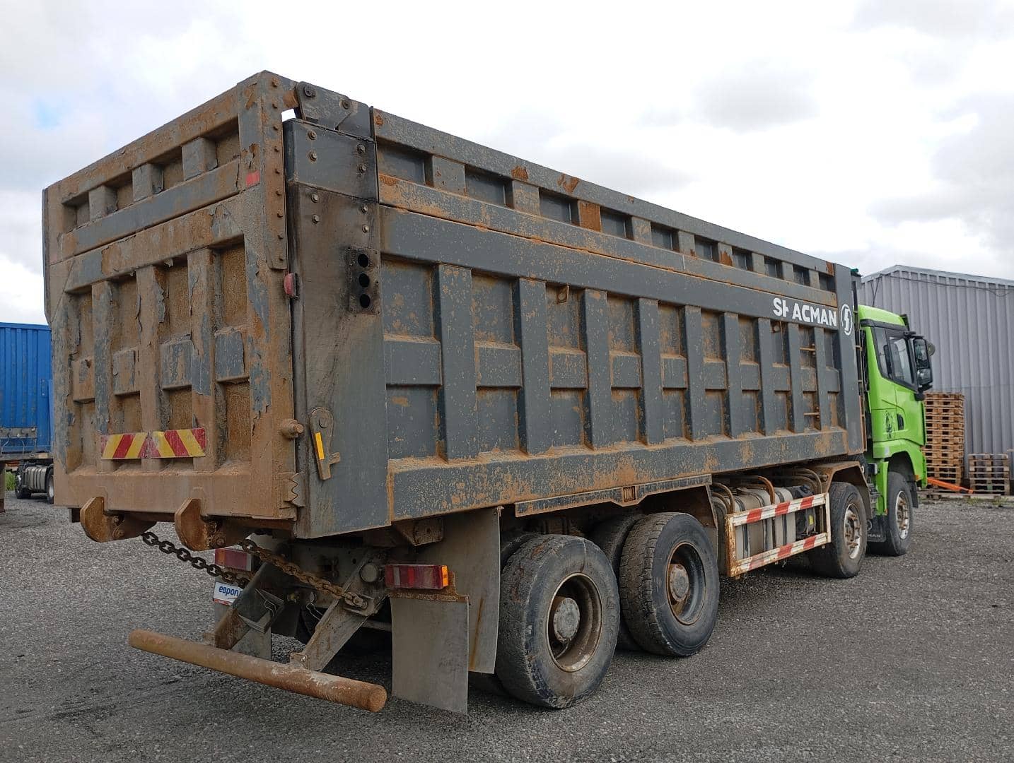 Shacman SX33186V366,  277 693 км, 2022 года в лизинг