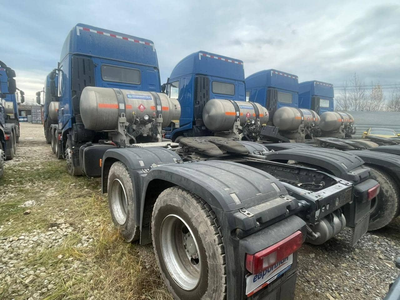 HONGYAN CQ4187HD12381T LNG,  47 025 км, 2023 года в лизинг