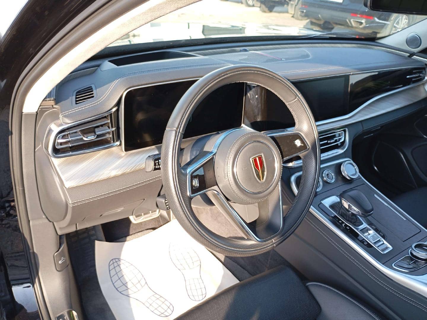 Hongqi H9+,  67 411 км, 2022 года в лизинг