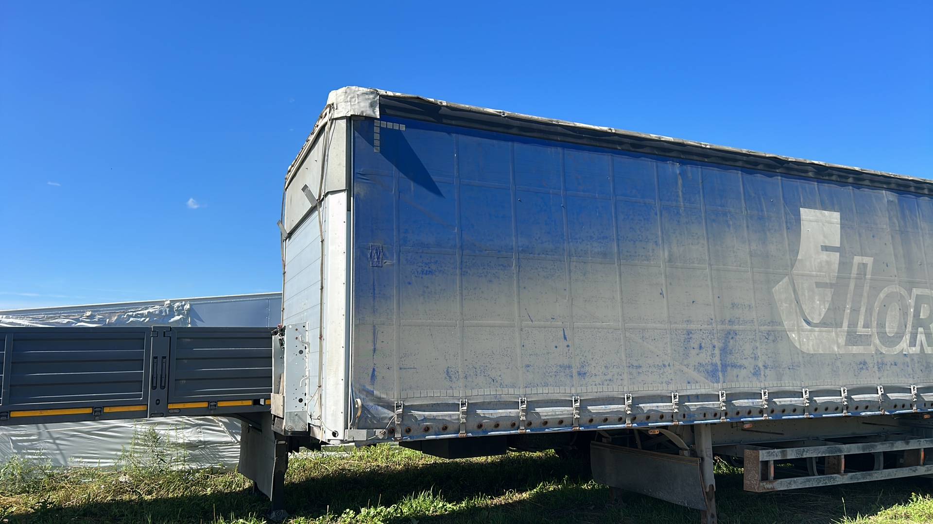 SCHMITZ Шторный SCS 24/L, 2012 года в лизинг