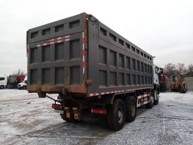 HOWO ZZ3317V386GE1 8х4