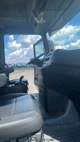 Sitrak C7H 4x2 ZZ4186V361HE,  383 848 км, 2023 года в лизинг