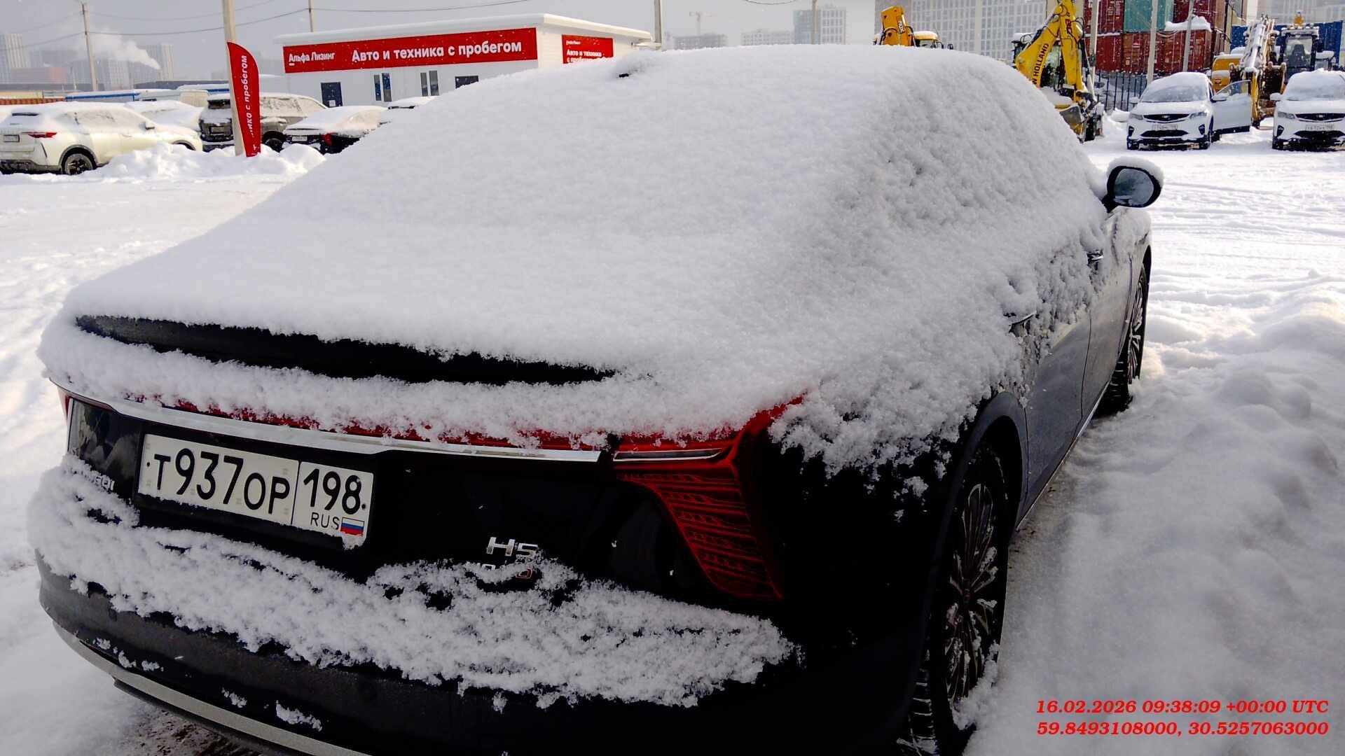 Hongqi H5,  130 464 км, 2024 года в лизинг