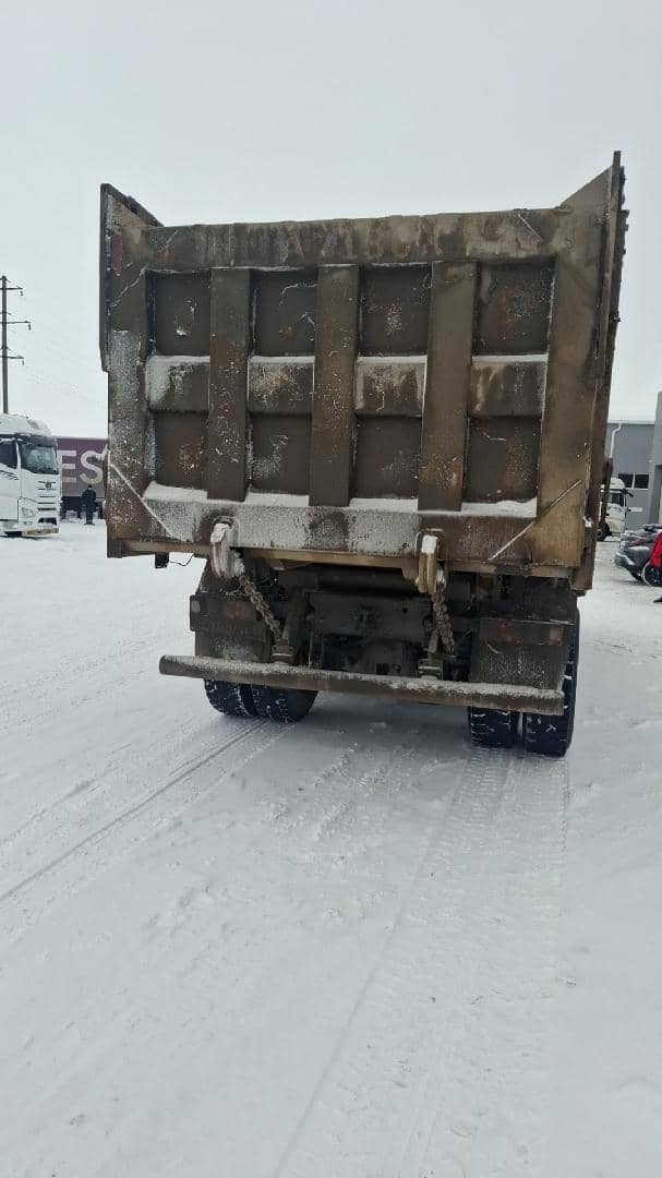 Shacman SX32586T384,  227 092 км, 2022 года в лизинг