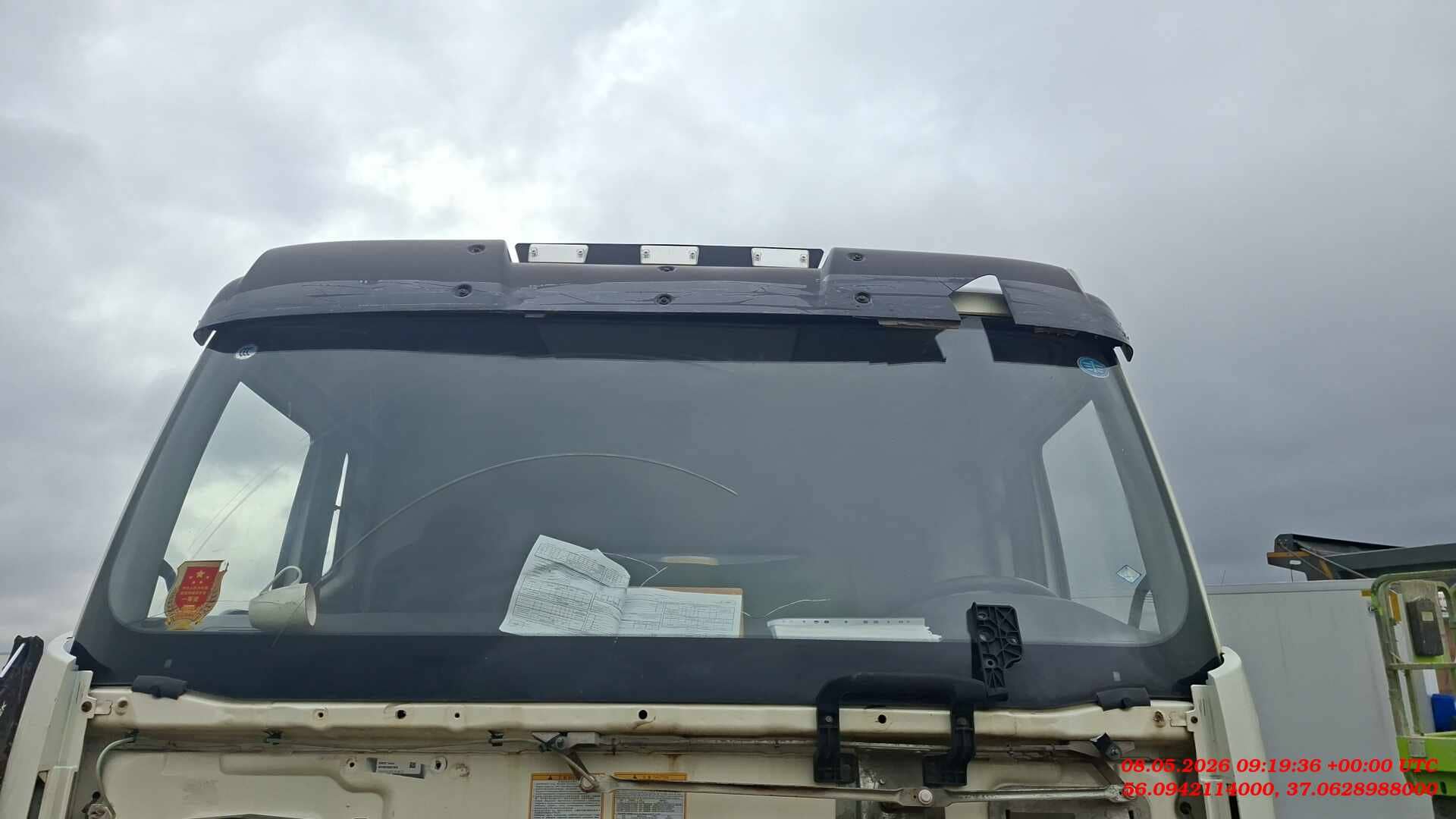 FAW CA3310P66K24T4E5 8х4,  100 000 км, 2022 года в лизинг
