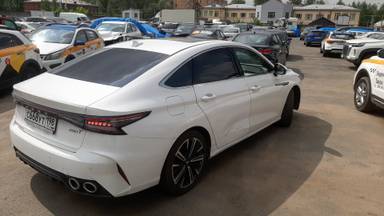 Chery Arrizo 8