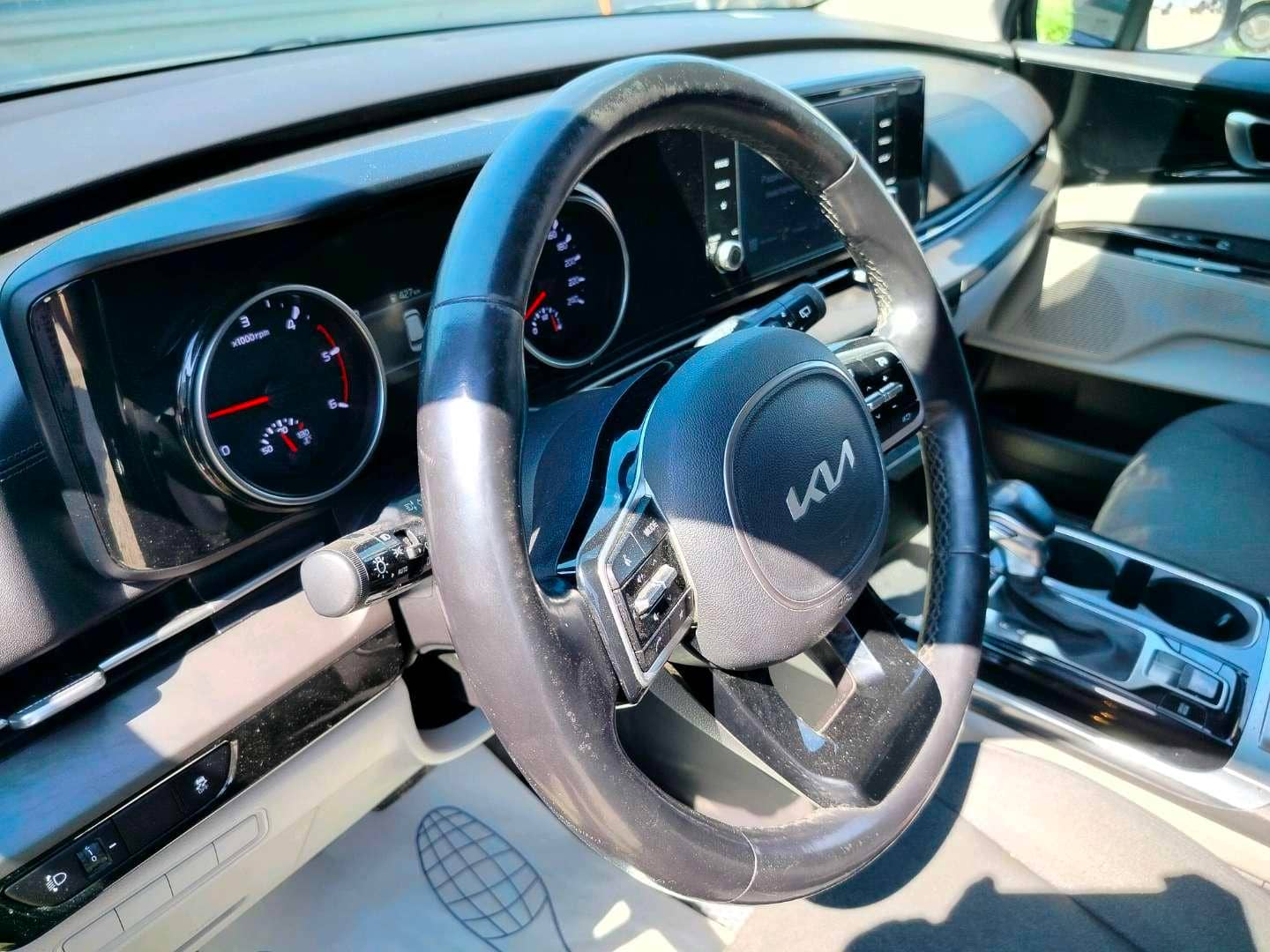 KIA Carnival,  128 321 км, 2021 года в лизинг