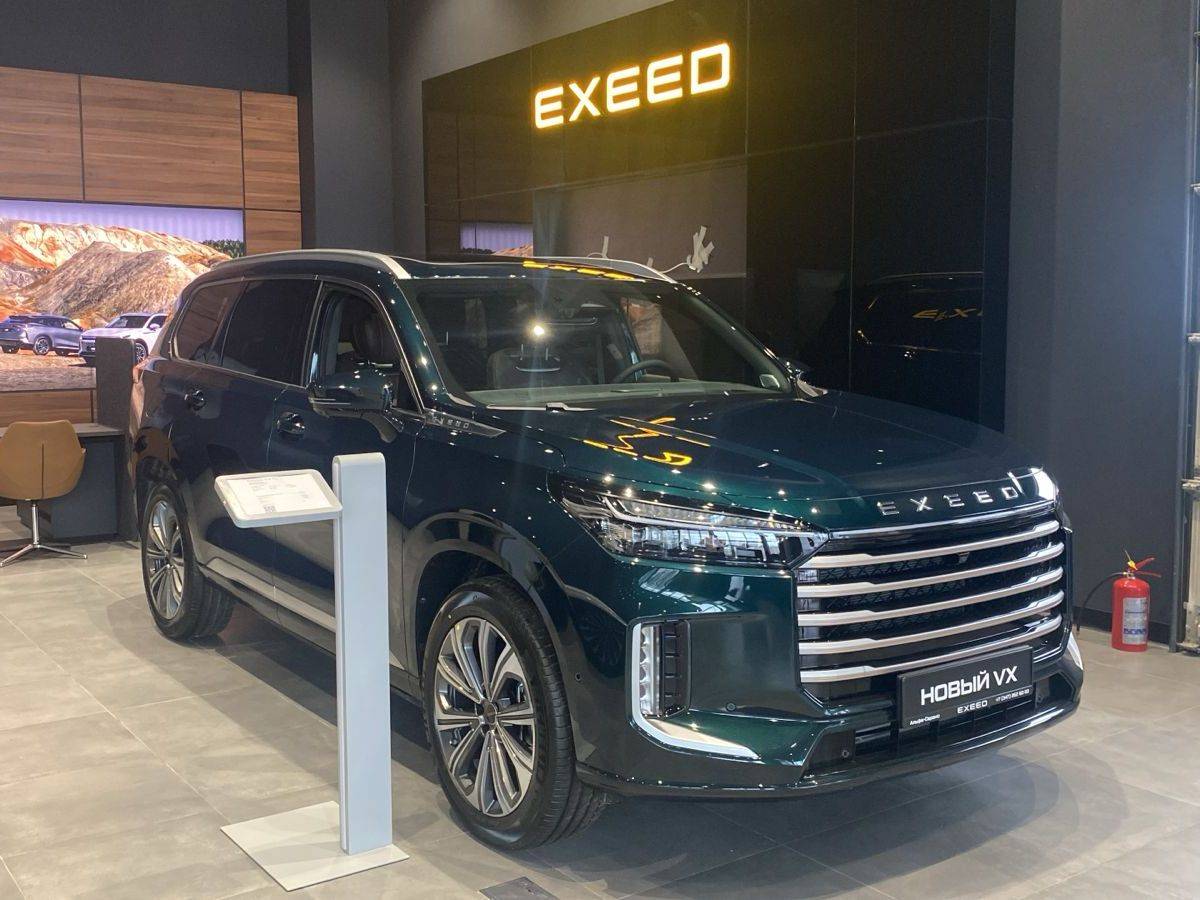 EXEED VX President 7 мест 2.0T 8AT 4WD