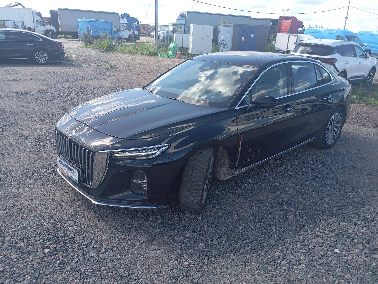 Hongqi H5,  109 745 км, 2024 года в лизинг
