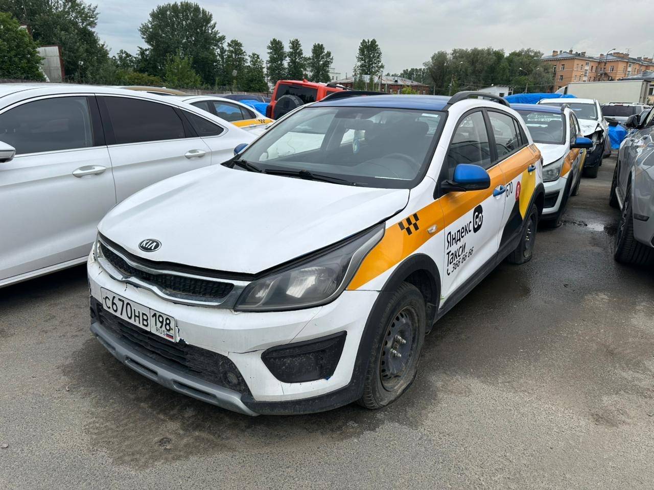 KIA Rio X-Line
